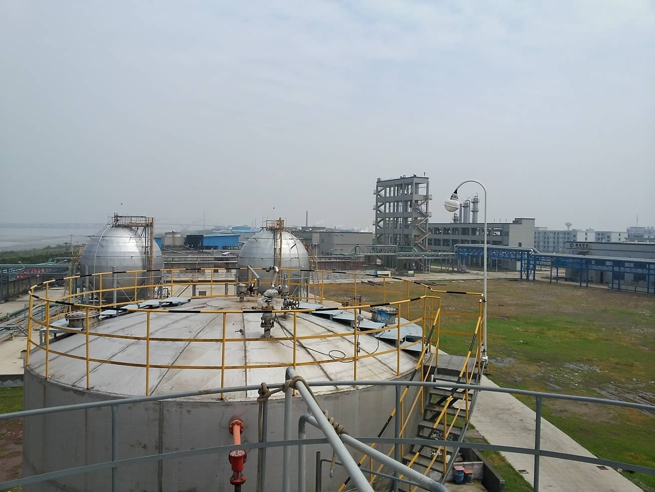 導(dǎo)波雷達(dá)液位計(jì)在液氨儲(chǔ)罐的應(yīng)用